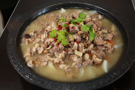 萝卜烧羊肉